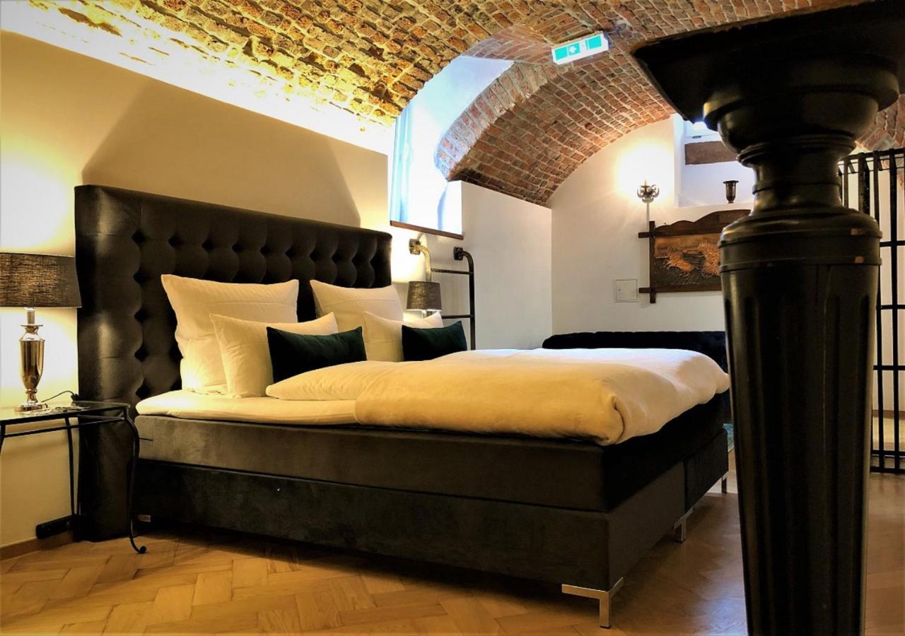 Historical Luxury Homes - Luxus Suite Colloseum - 4