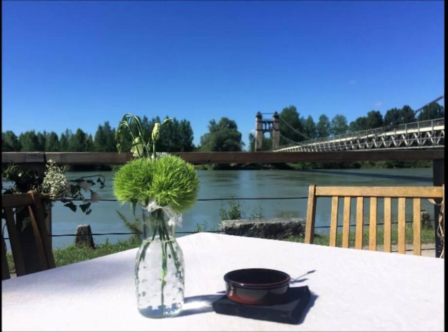 La Villa Bacchus au bord de l'eau, piscine chauffée, PROMO AUTOMNE 2025 - 2