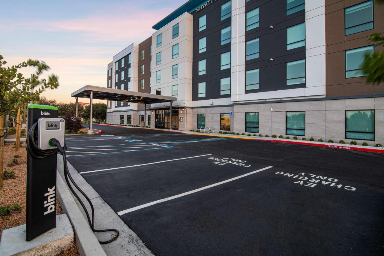 Hyatt Place Newark-Silicon Valley