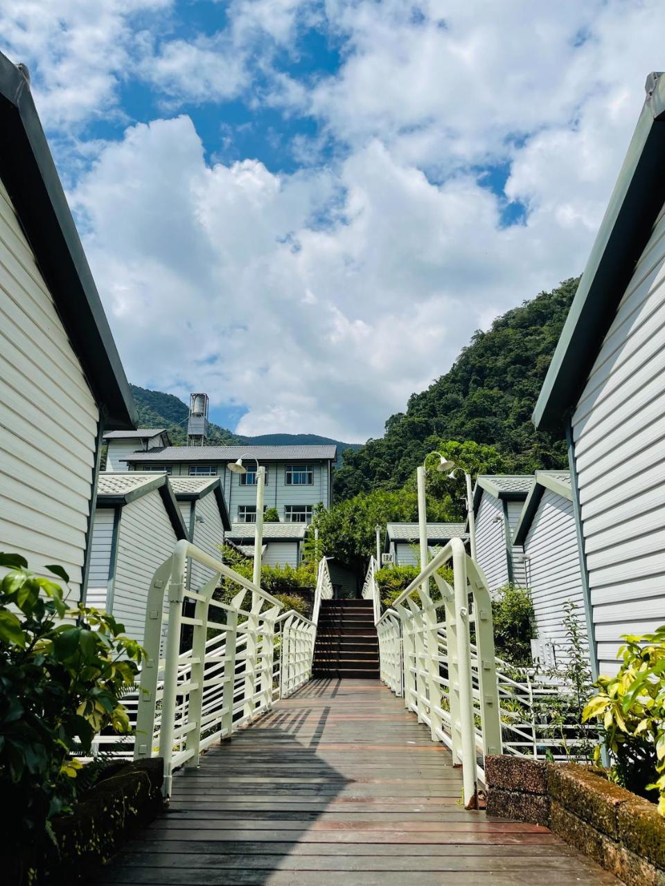 Ying Shih Guest House