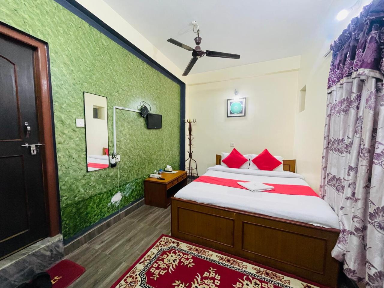 Hotel old durbar photo 2