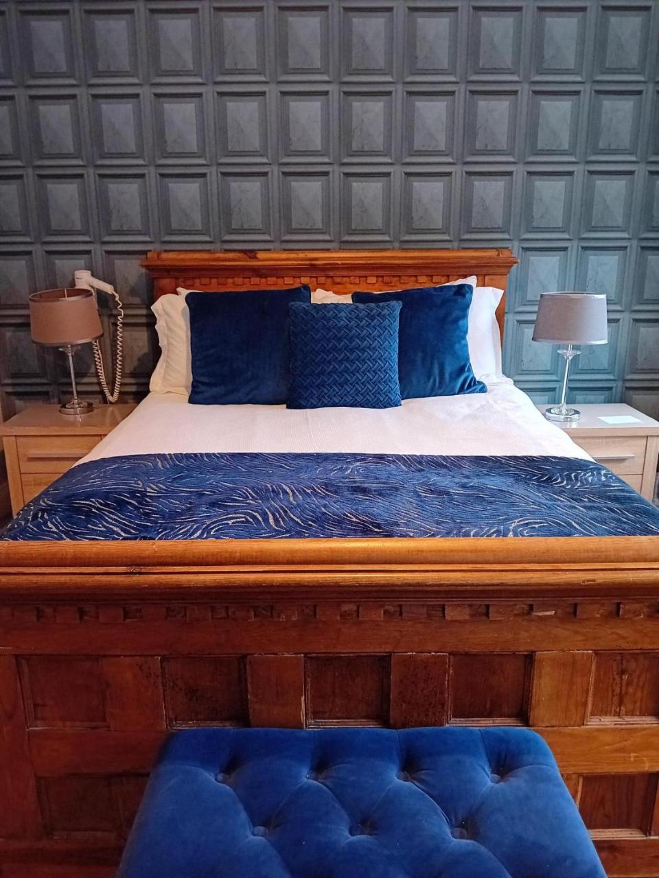The Baytree Restaurant & Guesthouse - 3