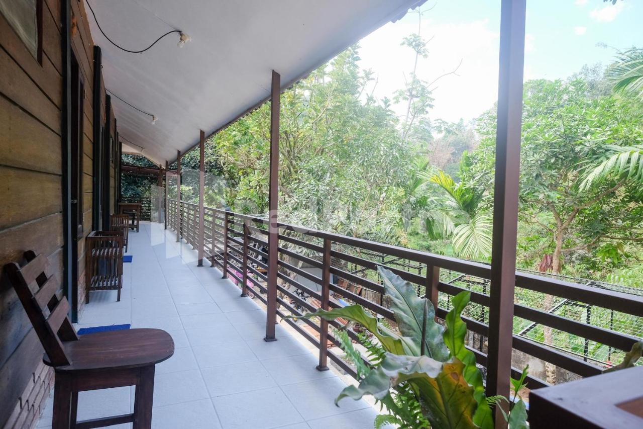 Kebon Krapyak Cottage Syariah Mitra RedDoorz near Stadion Maguwoharjo