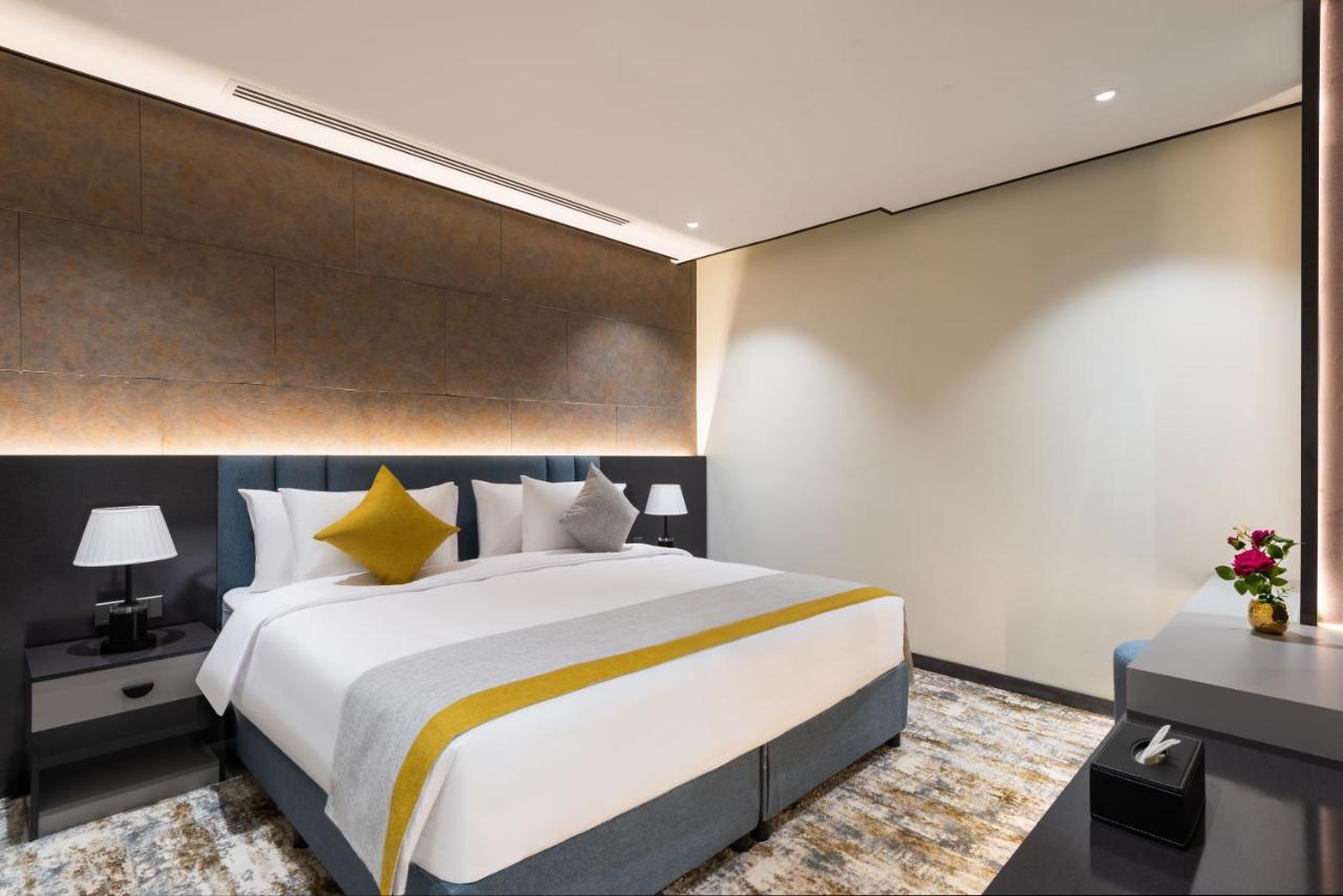 Ross Hotel photo 2