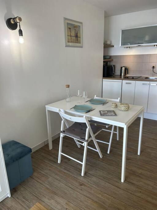 Studio lumineux en bord de mer - 4