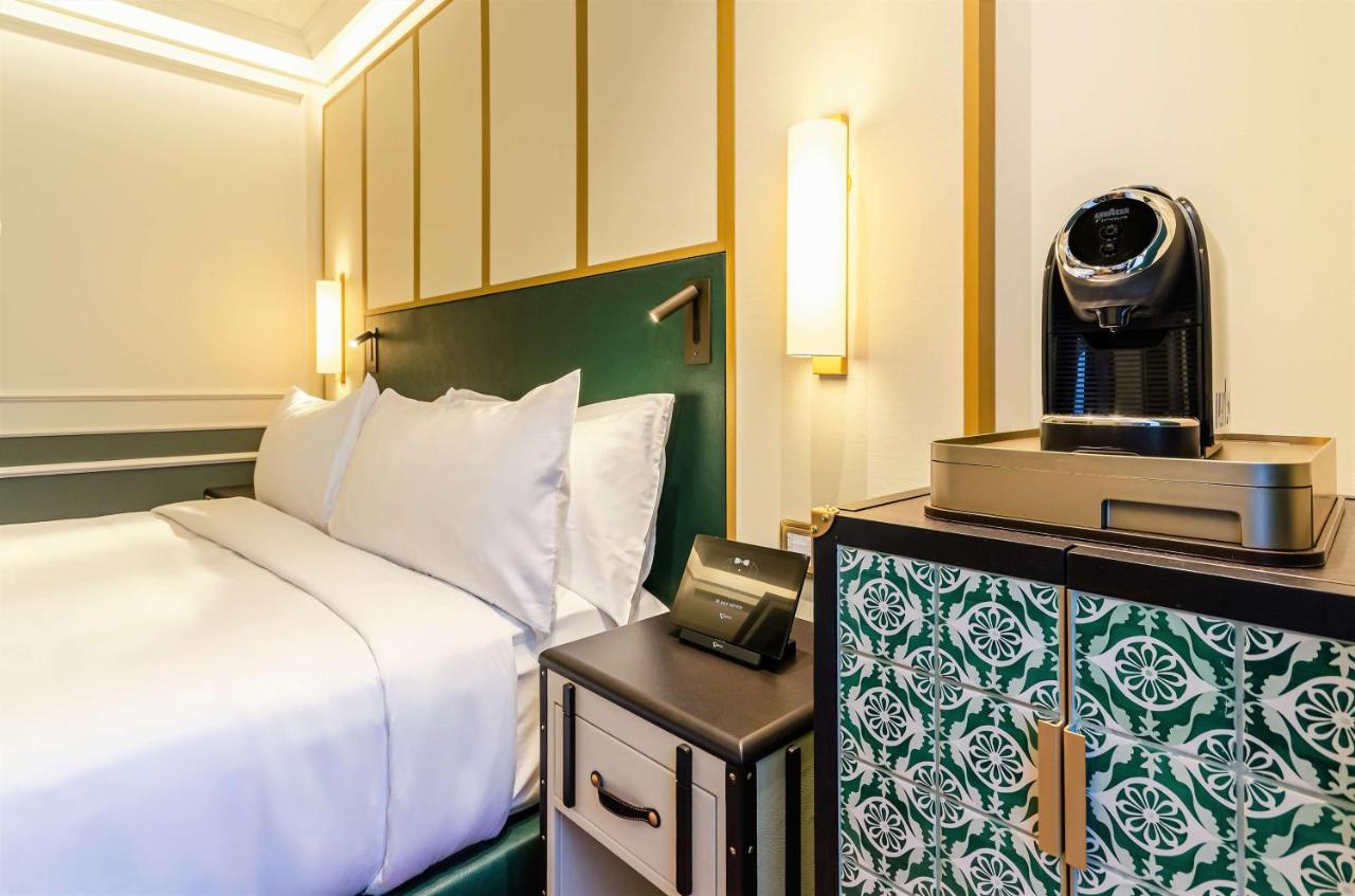 The Emerald House Lisbon, Curio Collection by Hilton photo 2