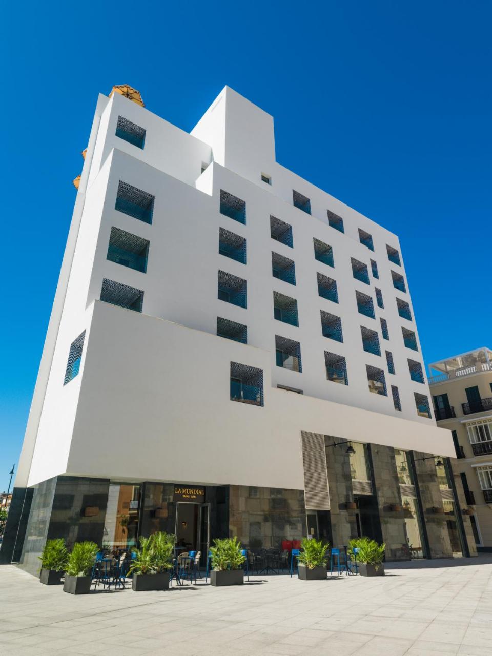 H10 Croma Malaga photo 2