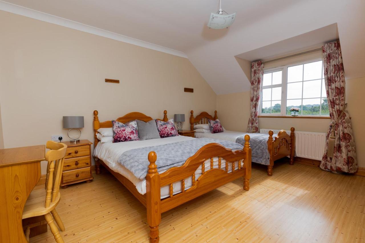 Michaeleen's Manor B&B - 6