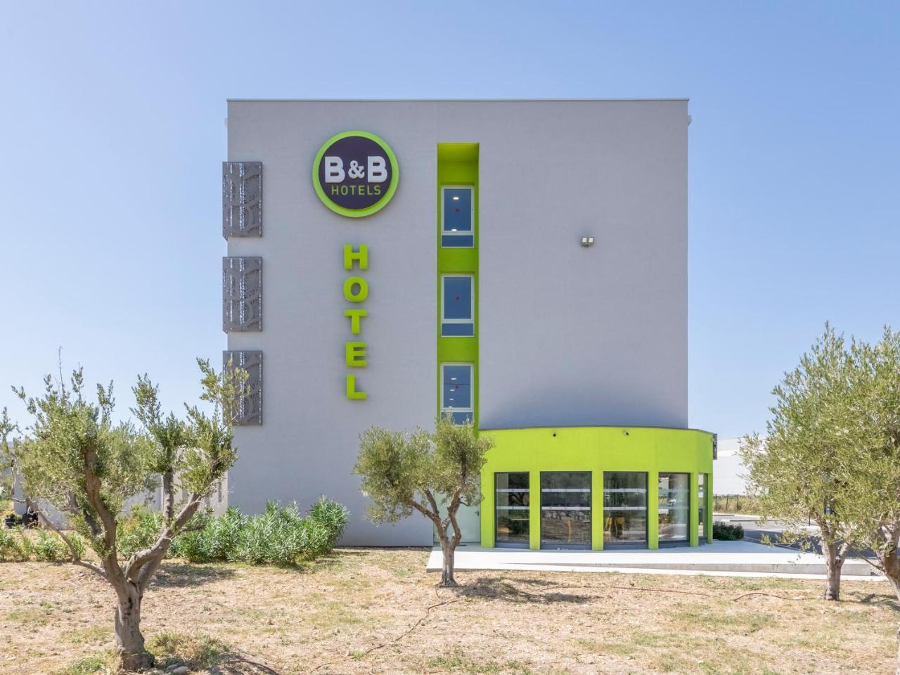 B&B Hotel Saint-Martin-de-Crau Alpilles Camargue