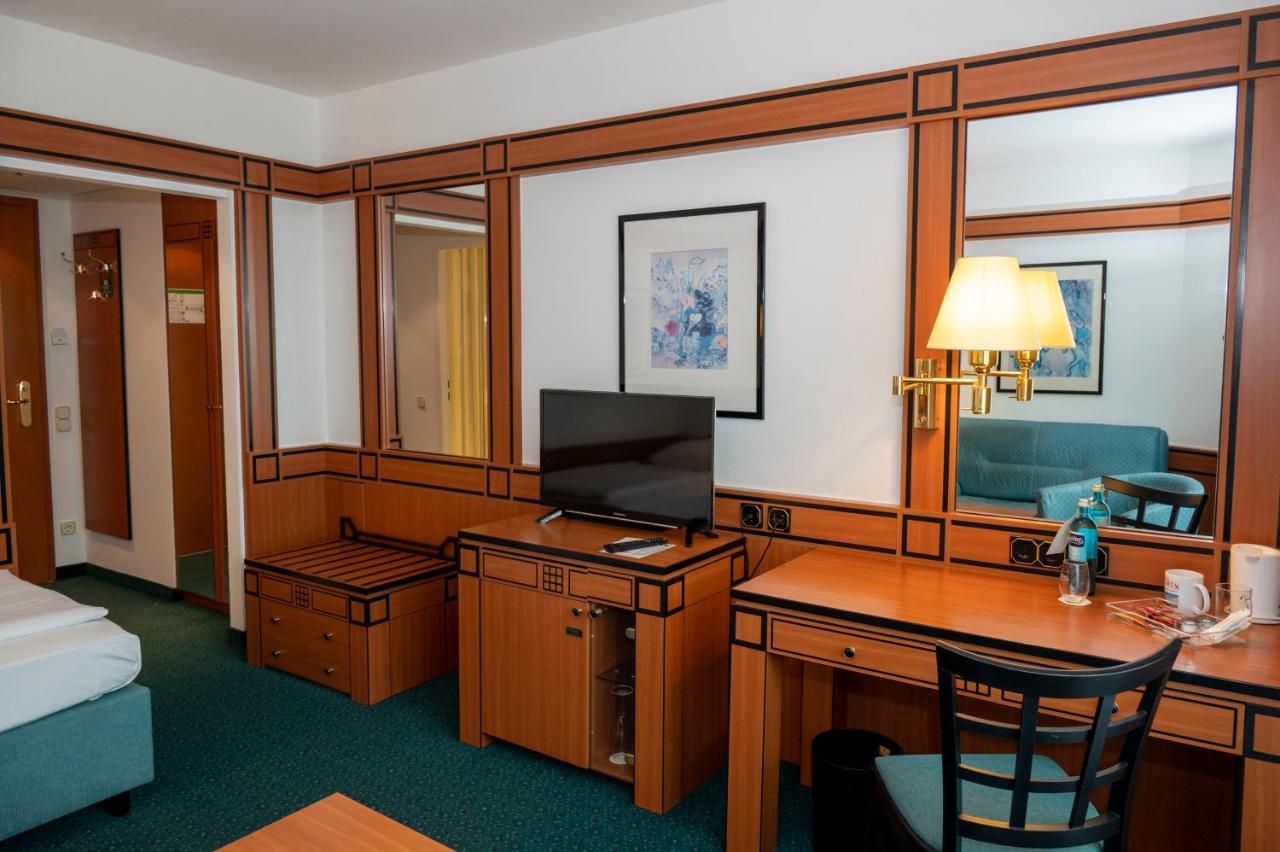 Hotel Amadeus Frankfurt photo 3
