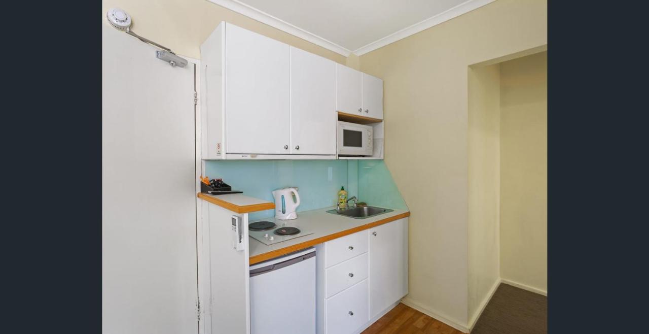 Knightsbridge Apartments photo 2