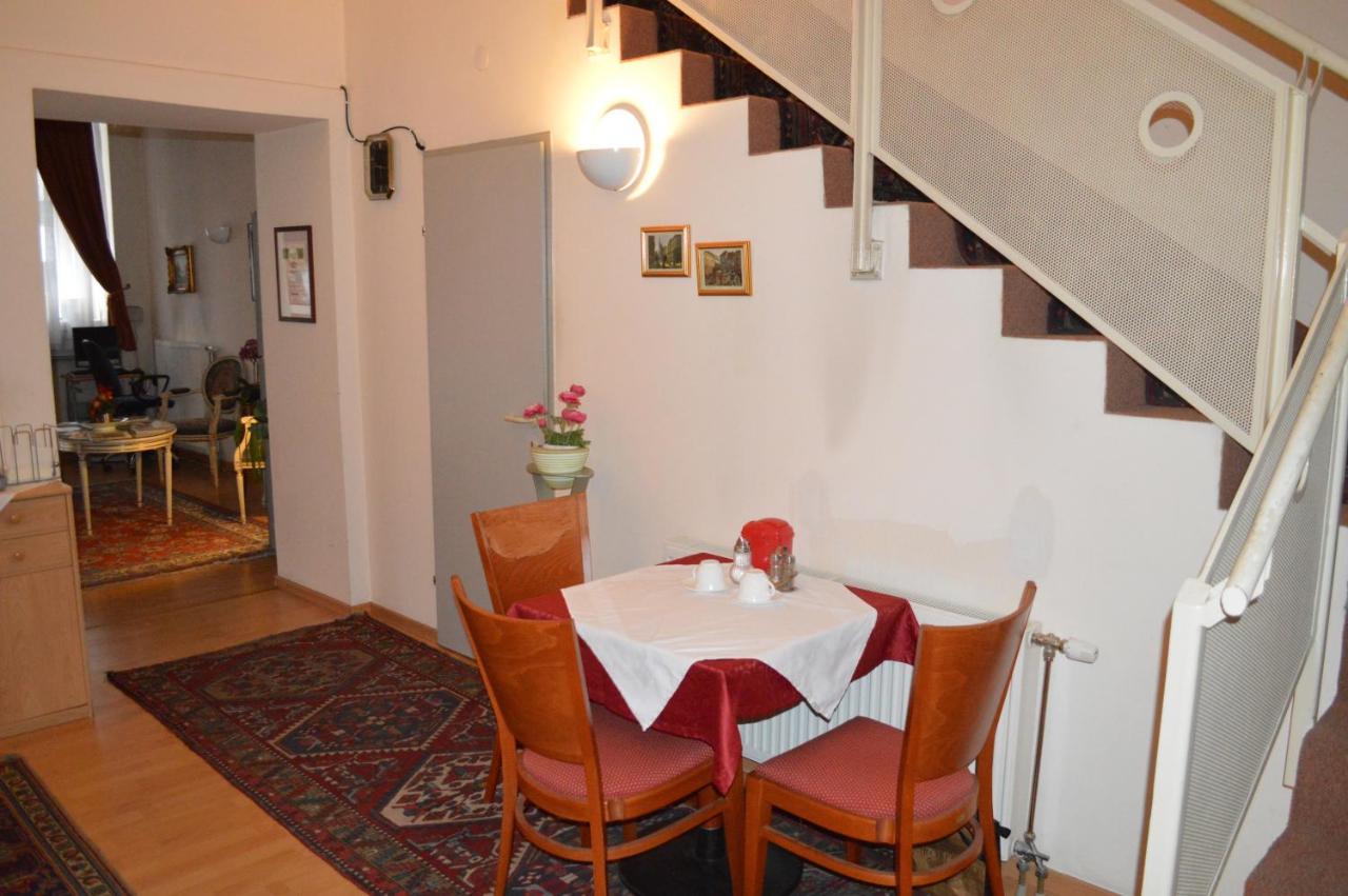 Hotel Pension Walzerstadt photo 4