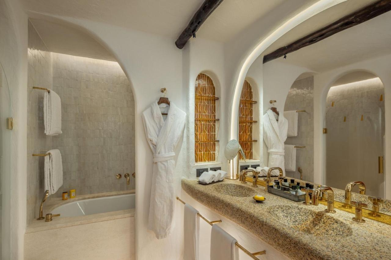 Hotel Cala Di Volpe A Luxury Collection Hotel Costa Smeralda photo 4