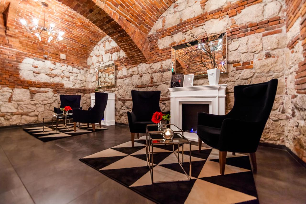 Queen Boutique Hotel photo 2