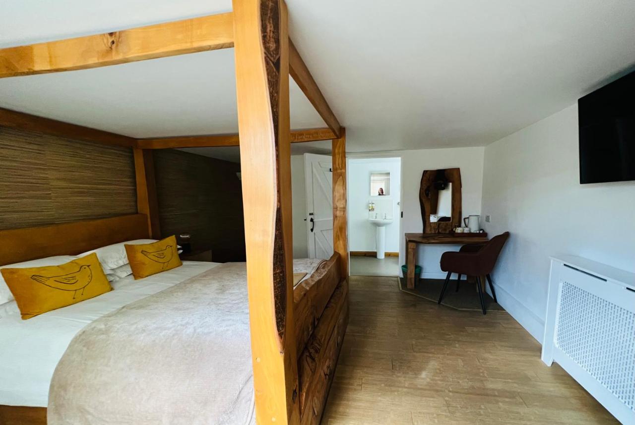 Cottage Lodge Hotel photo 4