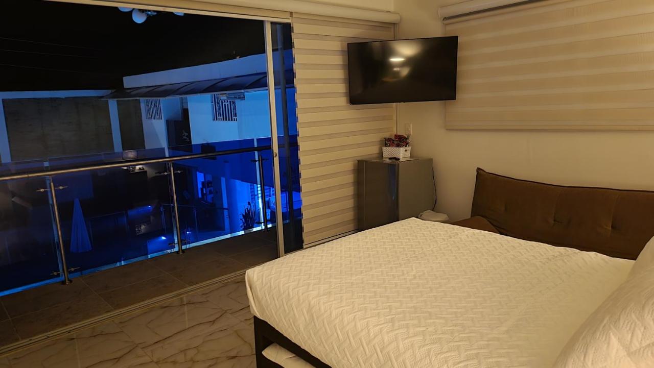 PISCINA SARITA CLUB BOUTIQUE photo 4