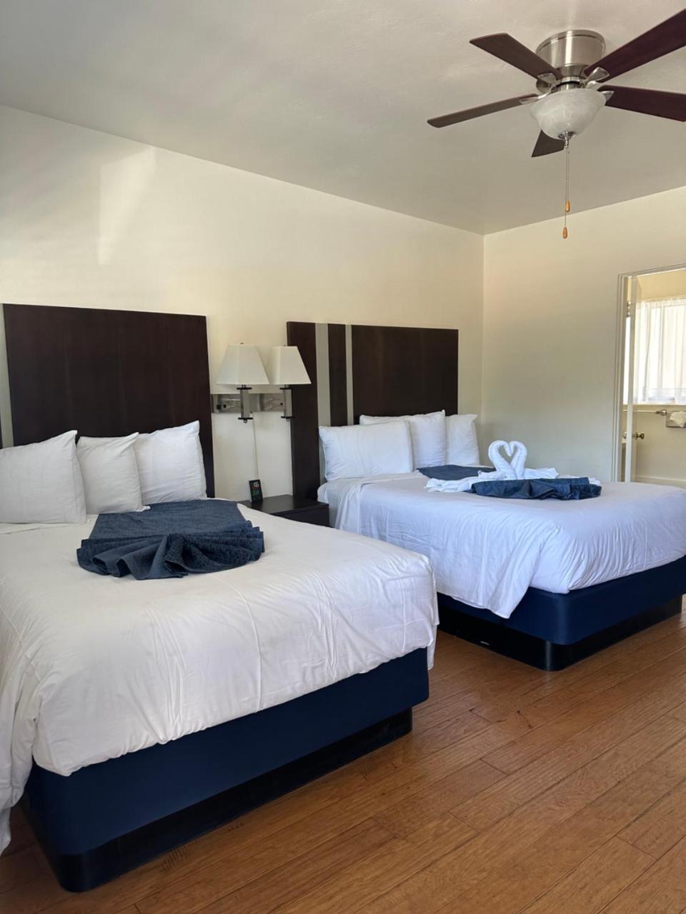Photo - Cambria Palms Motel