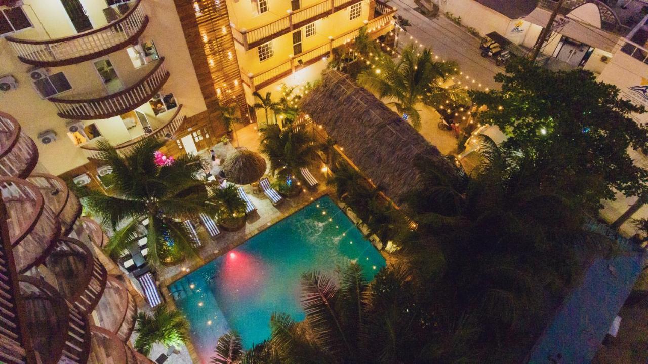 Tropical Palace Hotel photo 4