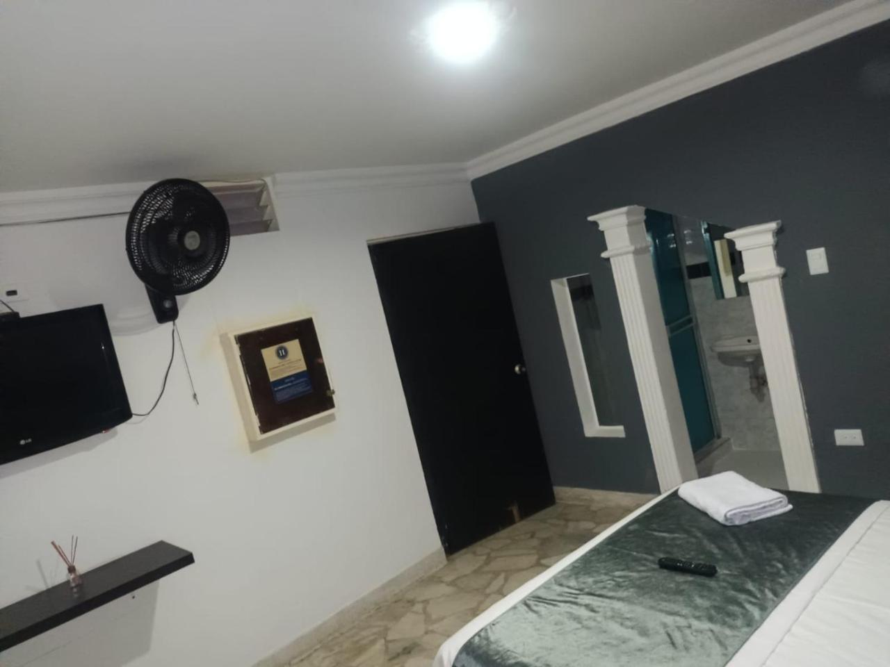HOTEL CASA LUKE photo 3