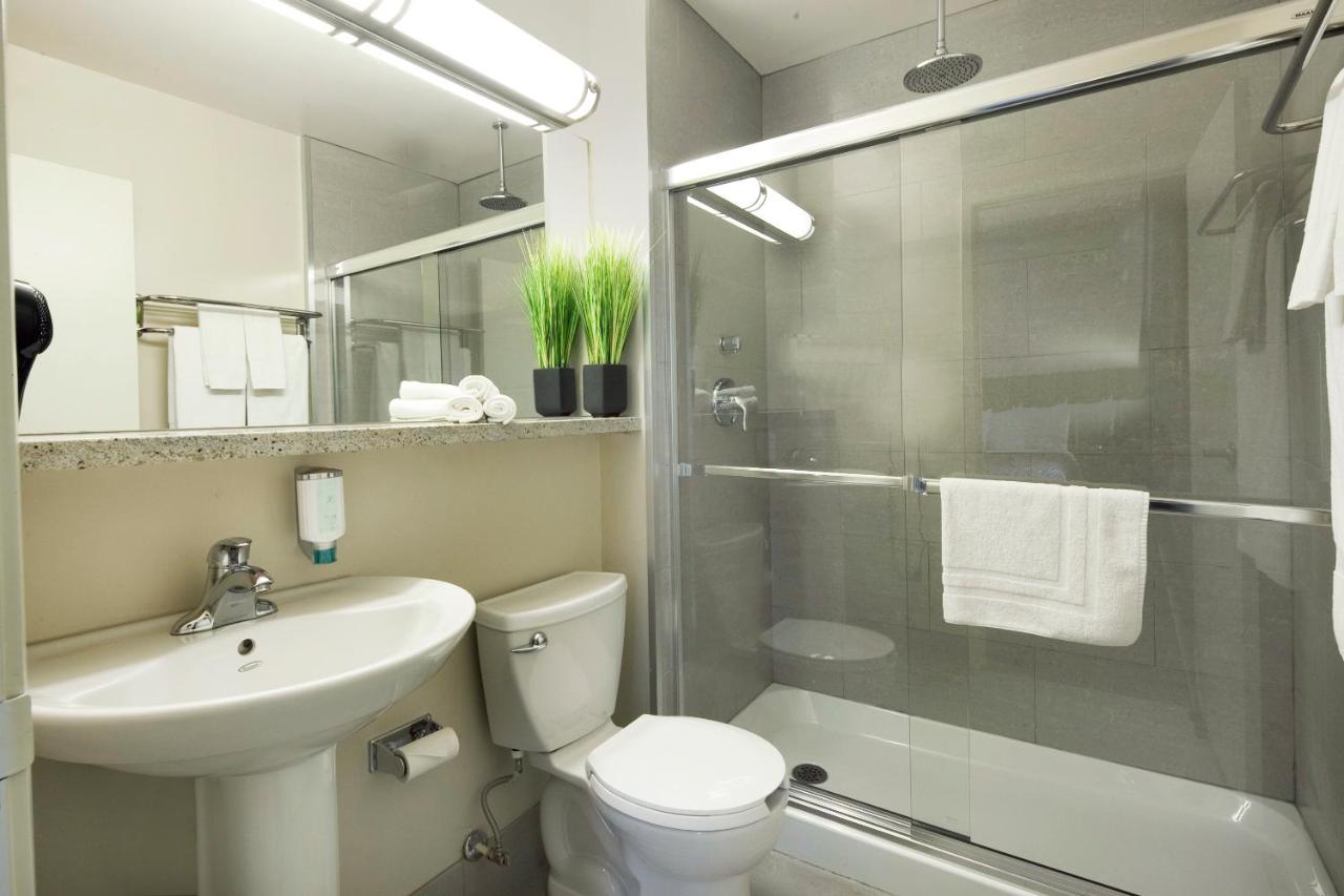 StayInn Express Toronto photo 4