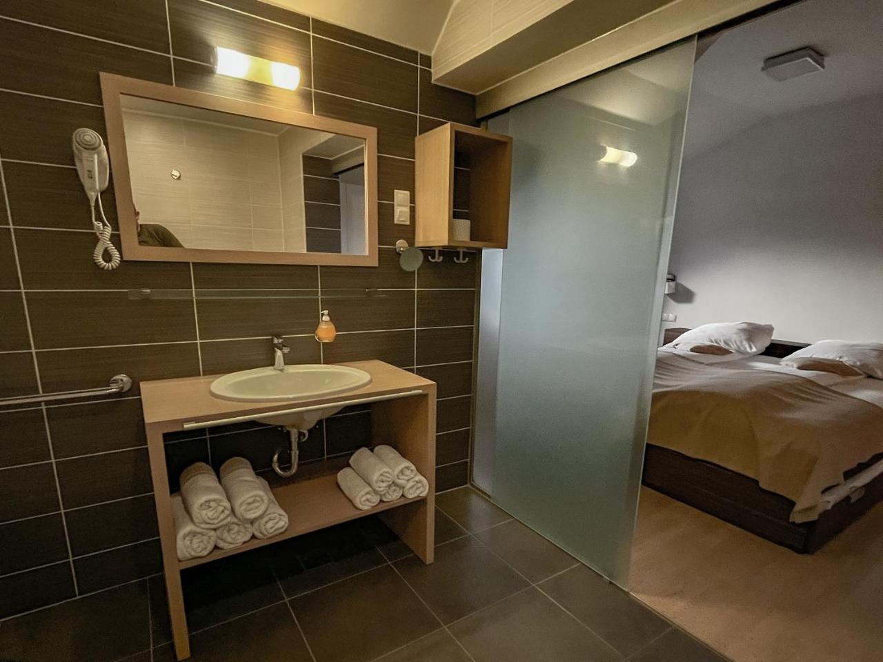Apartmajska hiša Breza - 5