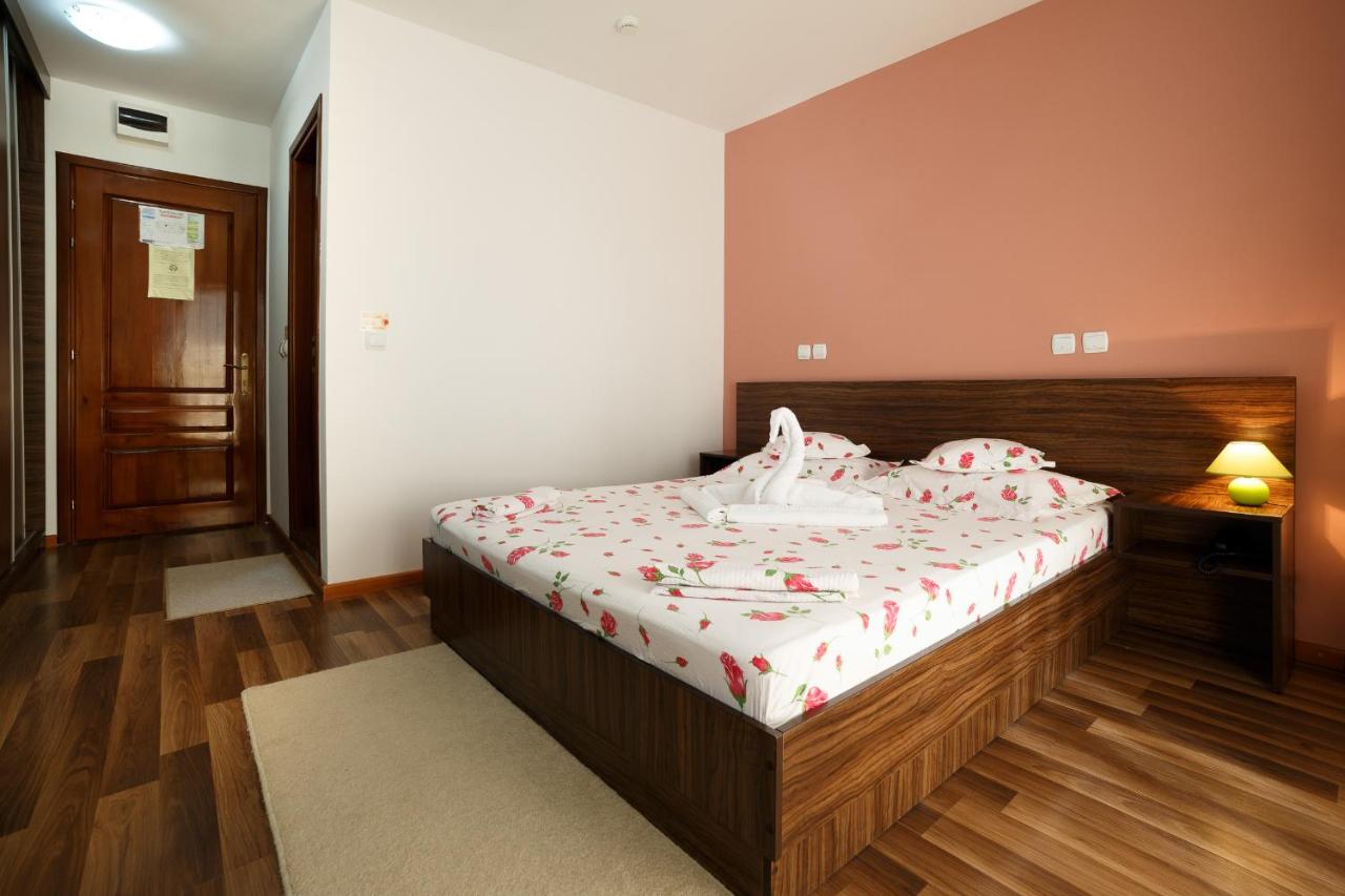 Hotel Insula photo 2