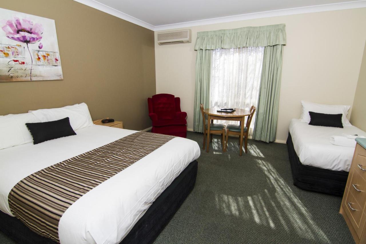 Green Gables Motel photo 2