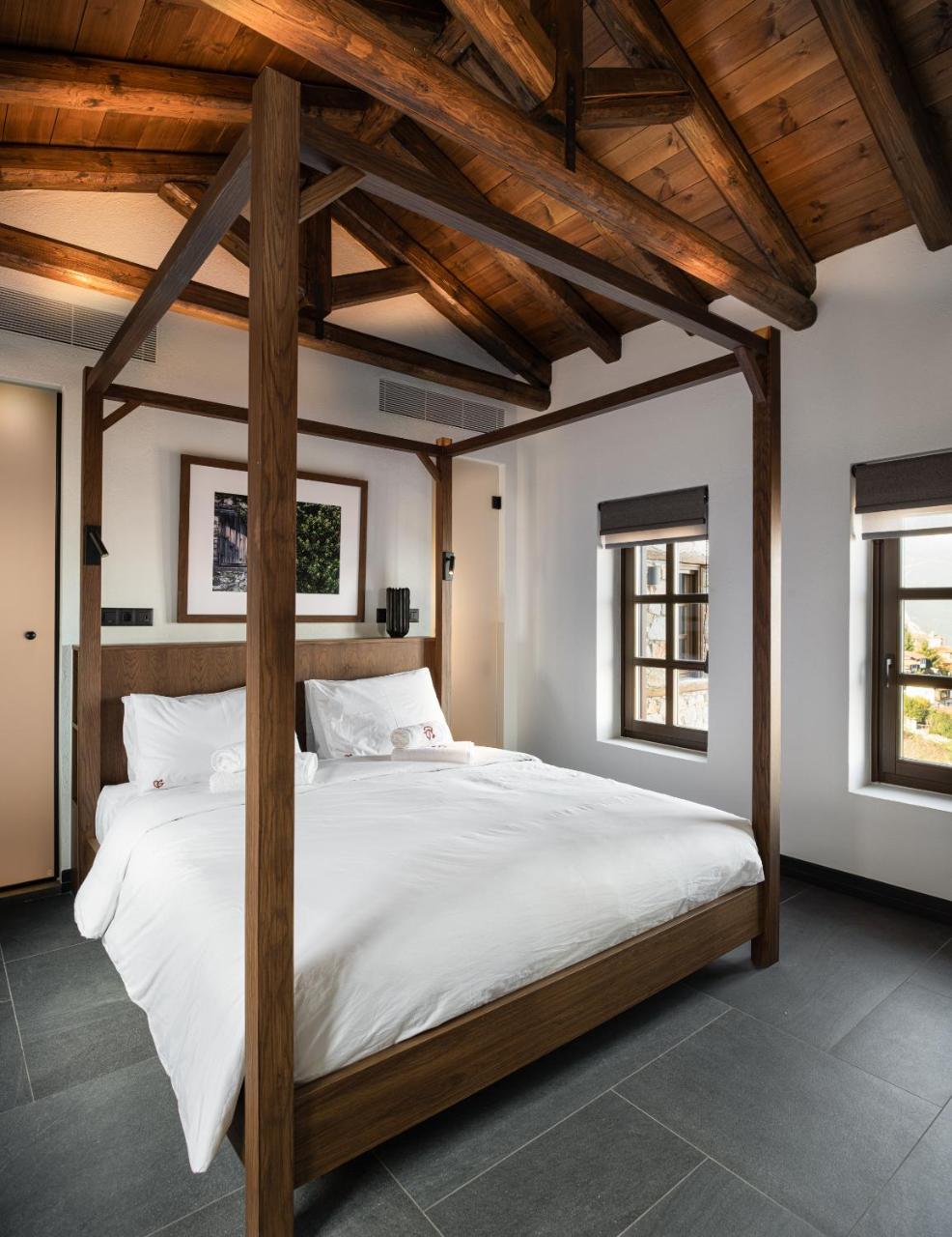 Unedo All Seasons Boutique Hotel