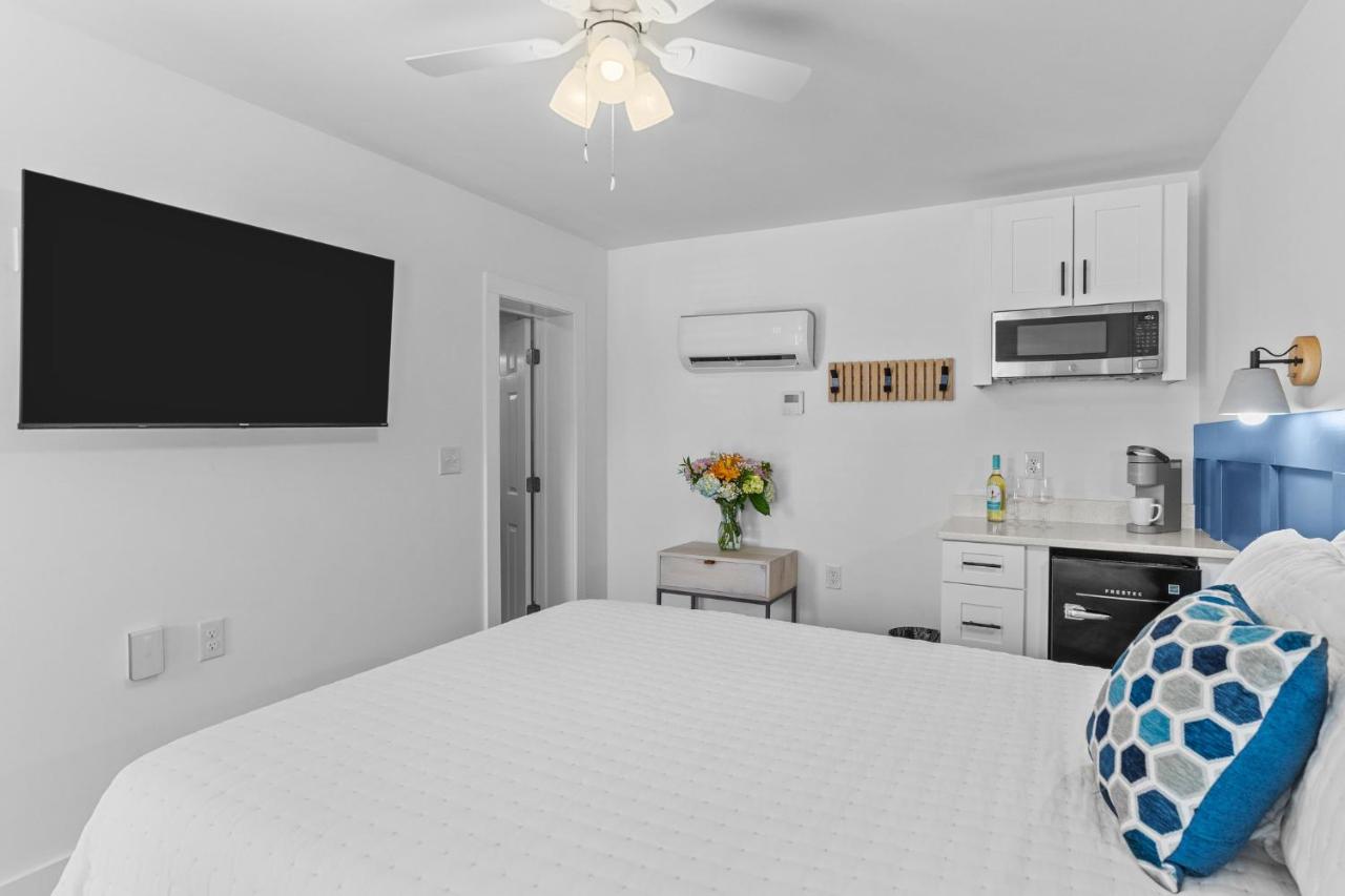The Beach House at Oak Island by North State Hospitality photo 2