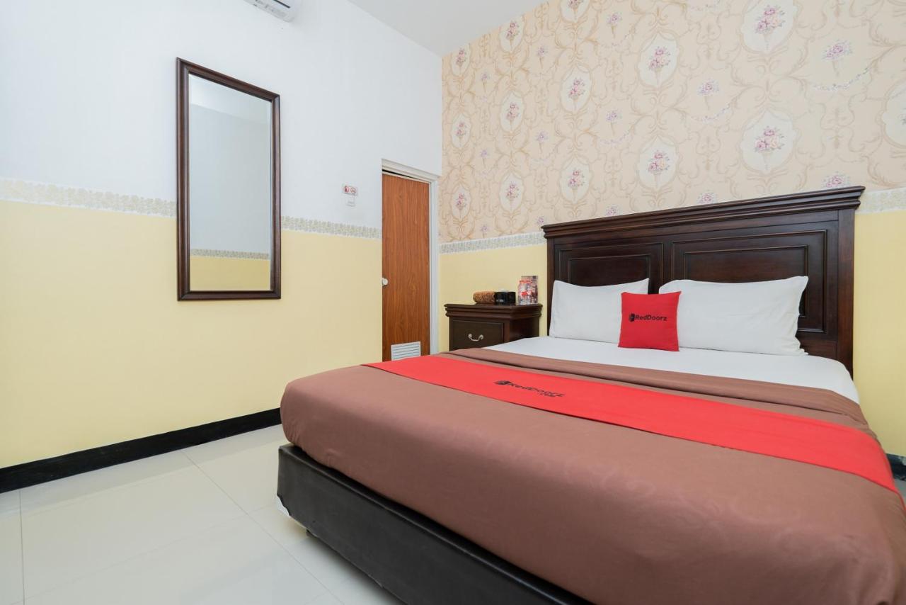 Foto - RedDoorz near Taman Krida Budaya Malang