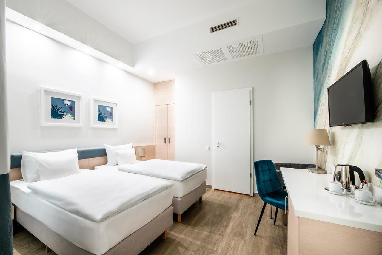 Atrium Hotel by Mellow Mood Hotels photo 3