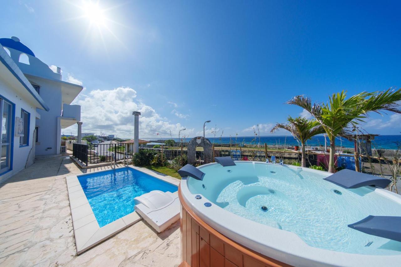 Crystal Villa ikema
