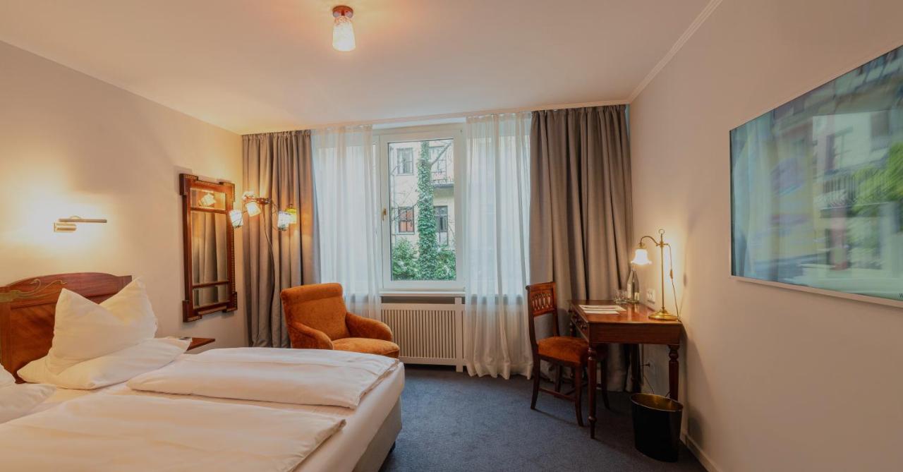 Hotel Olympic photo 2