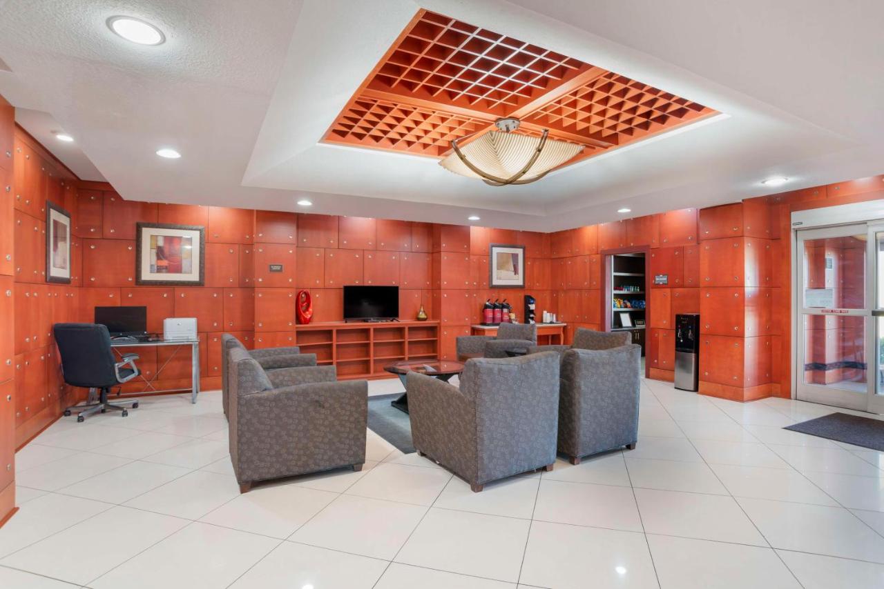 Best Western Plus Flowood Inn & Suites photo 3