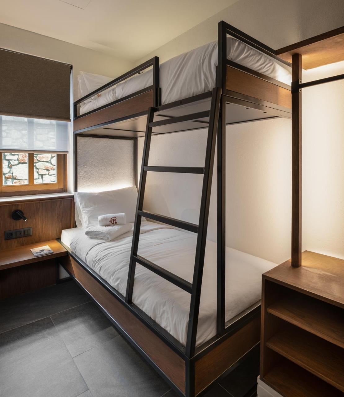 Unedo All Seasons Boutique Hotel