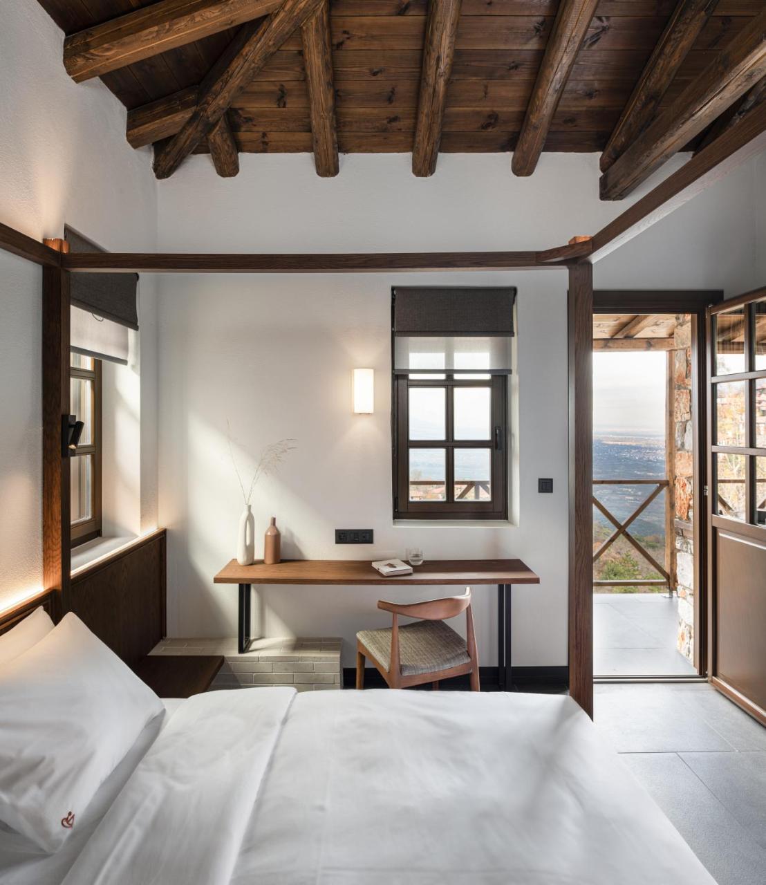 Unedo All Seasons Boutique Hotel