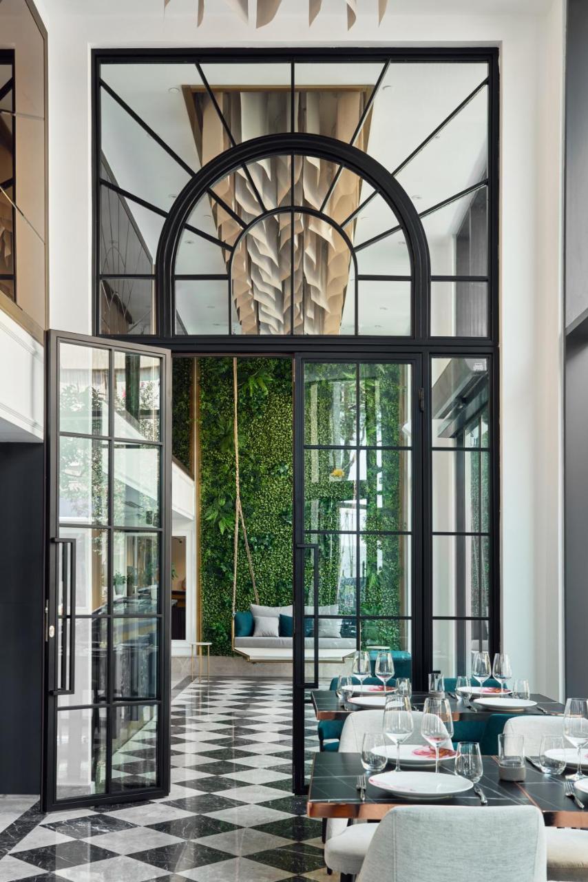 La Fleur Boutique Hotel - 2