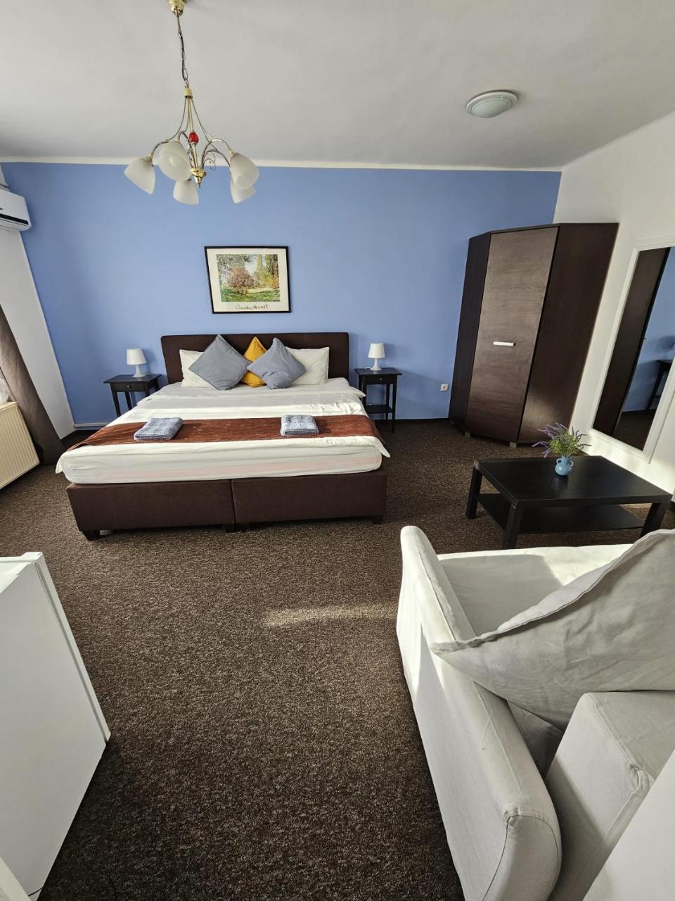 Joy Guesthouse photo 3