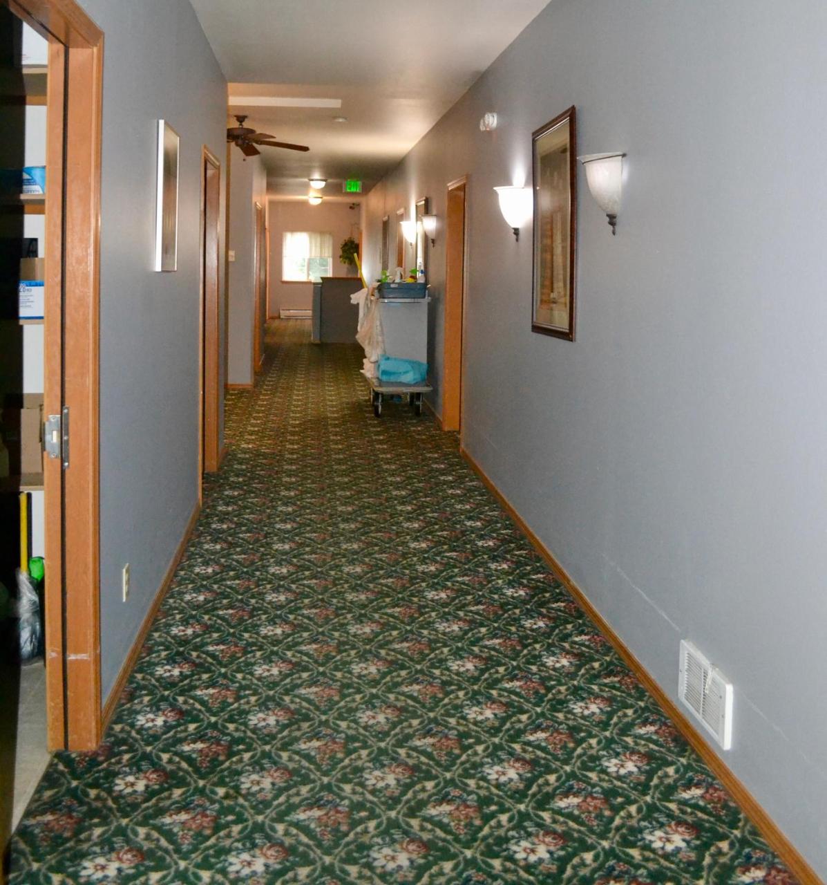 Anaco Bay Inn photo 2