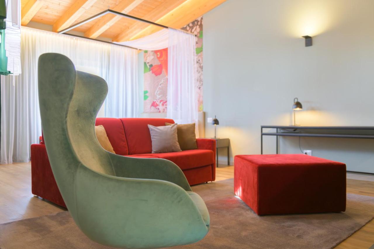 Regina del Garda Suite photo 4