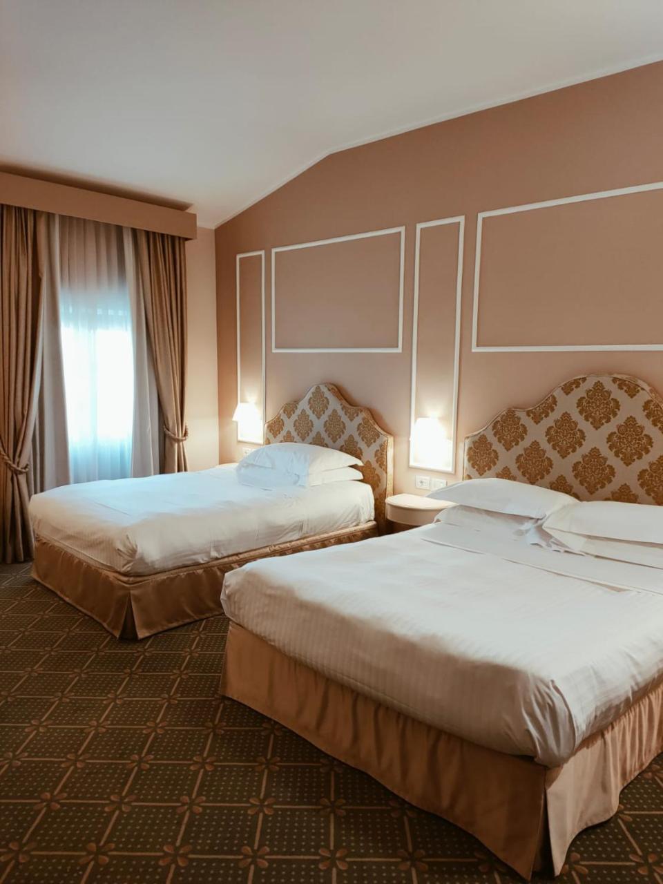 Hotel Villa San Lucchese - 4