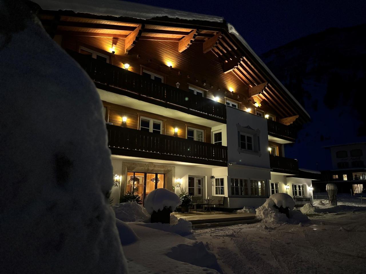 Hotel Acerina Superior