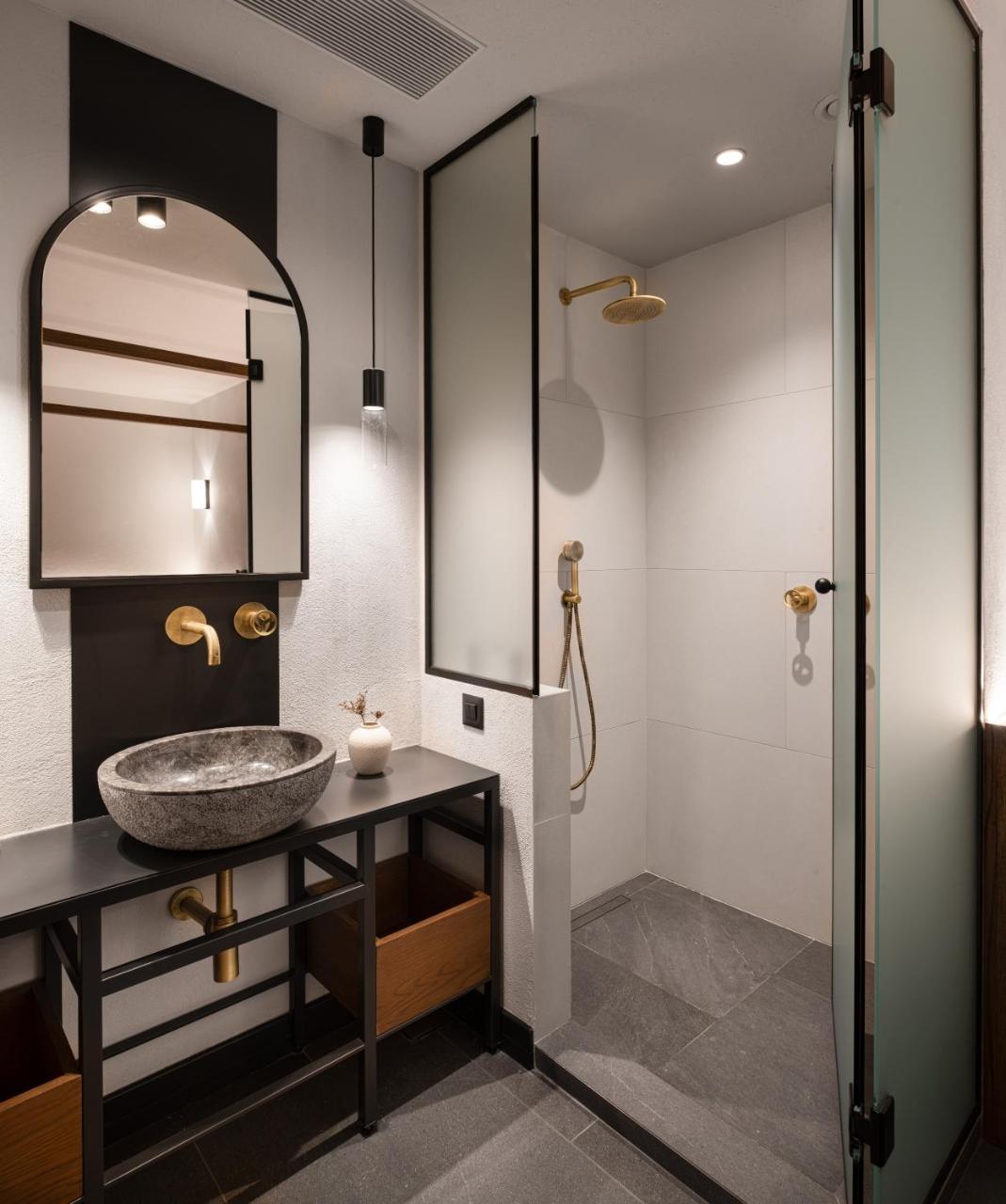 Unedo All Seasons Boutique Hotel