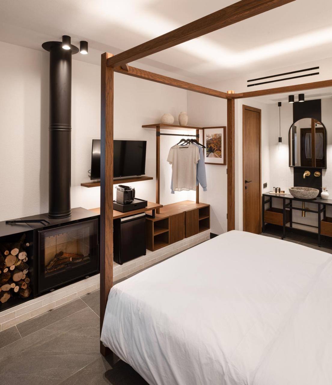 Unedo All Seasons Boutique Hotel