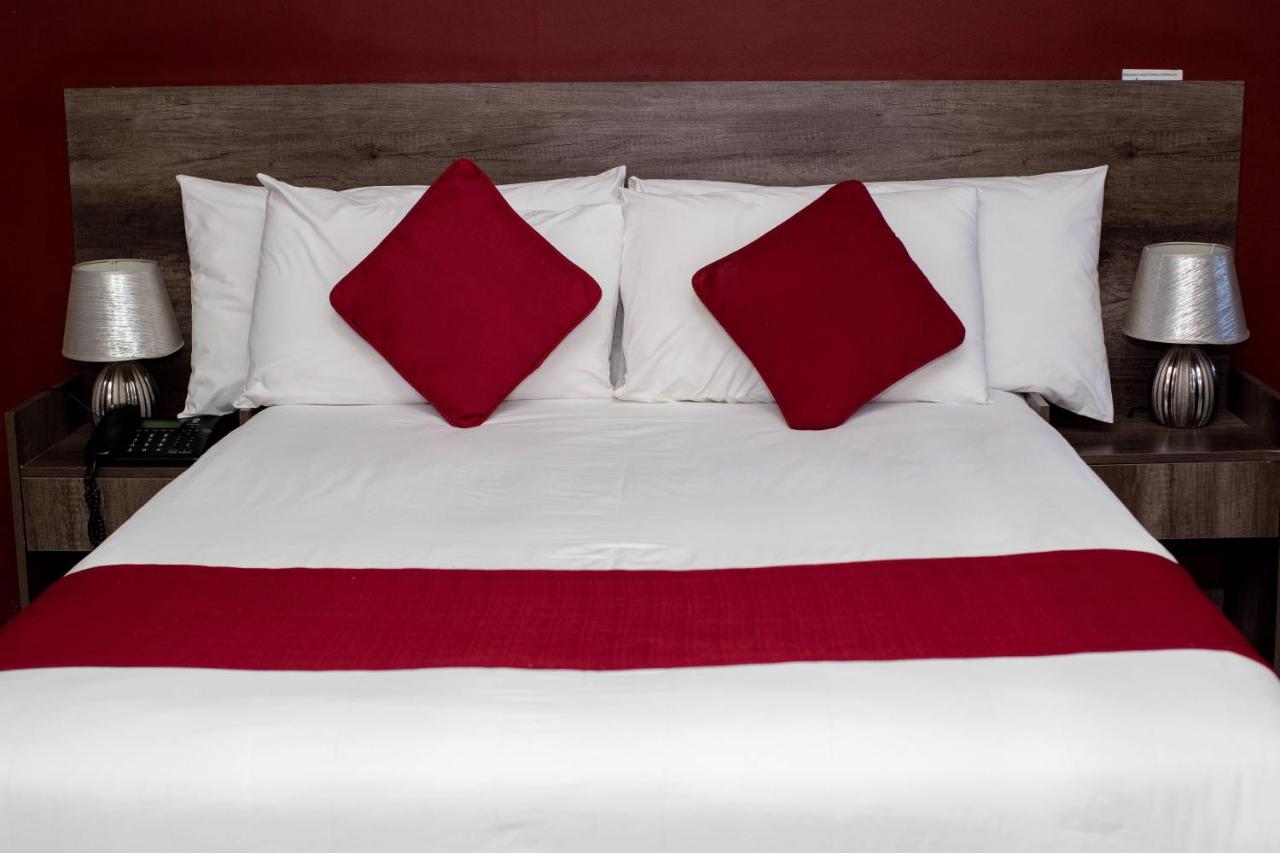 Platinum Hotel photo 4