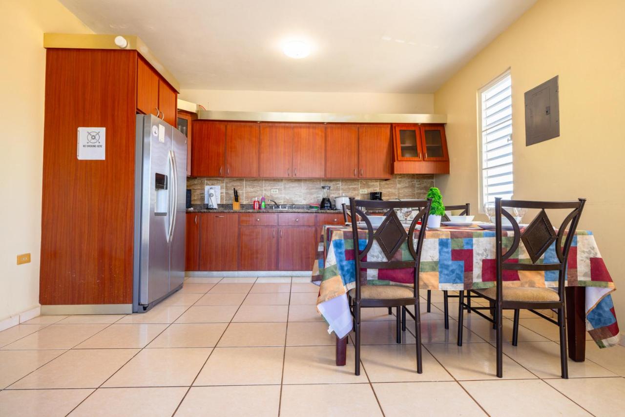 Colinas del Atlantico Vacational House 2nd Floor photo 2