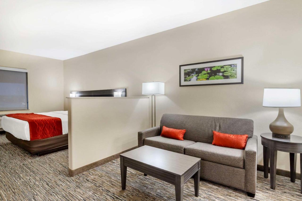 Comfort Inn Orange I-10 photo 4
