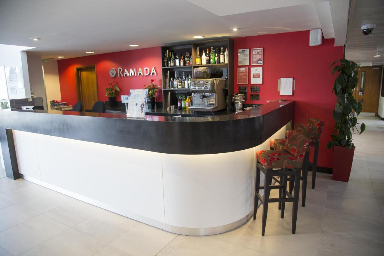 Ramada by Wyndham Cambridge photo 2