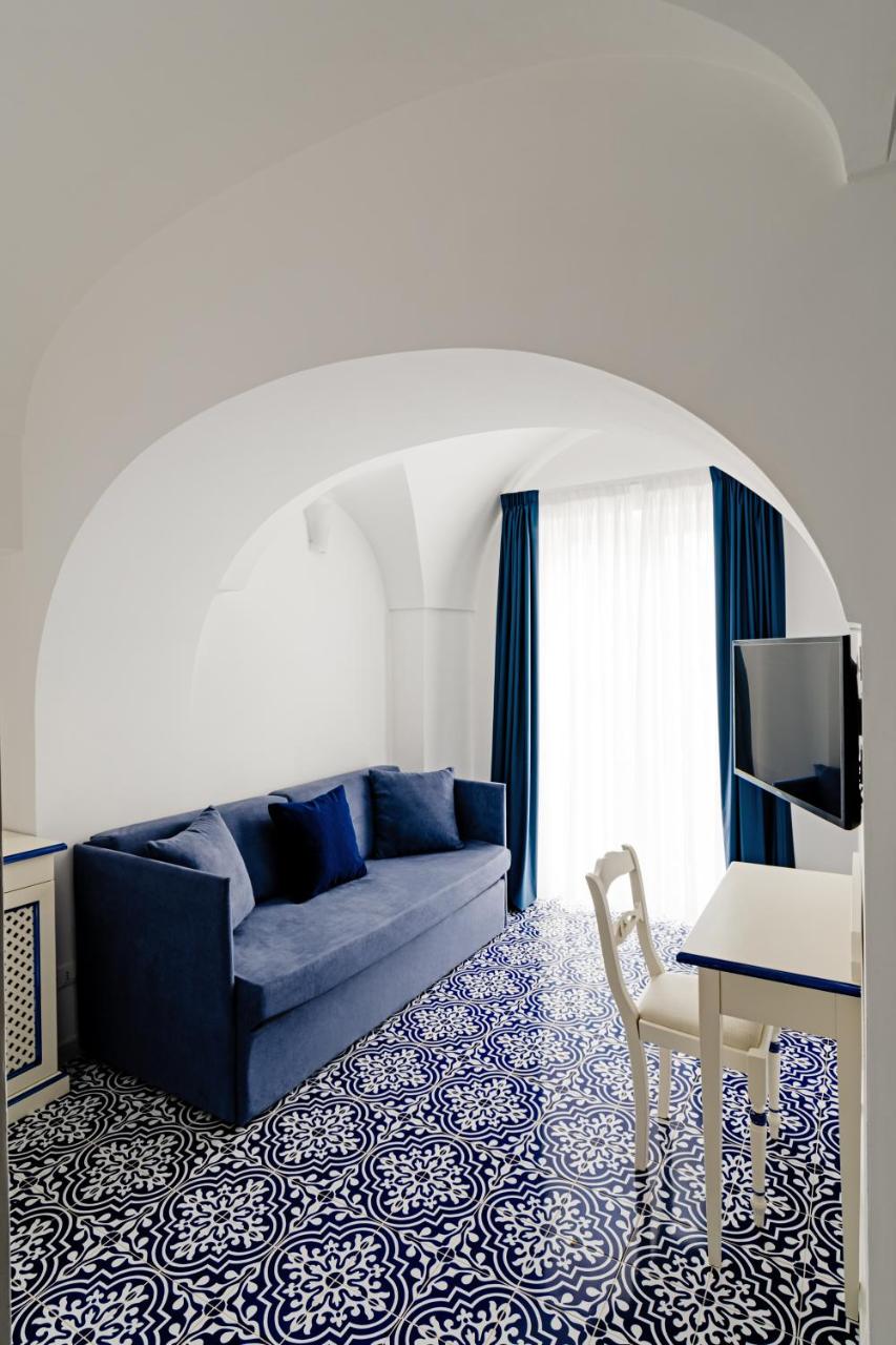 Hotel Da Raffaele photo 2