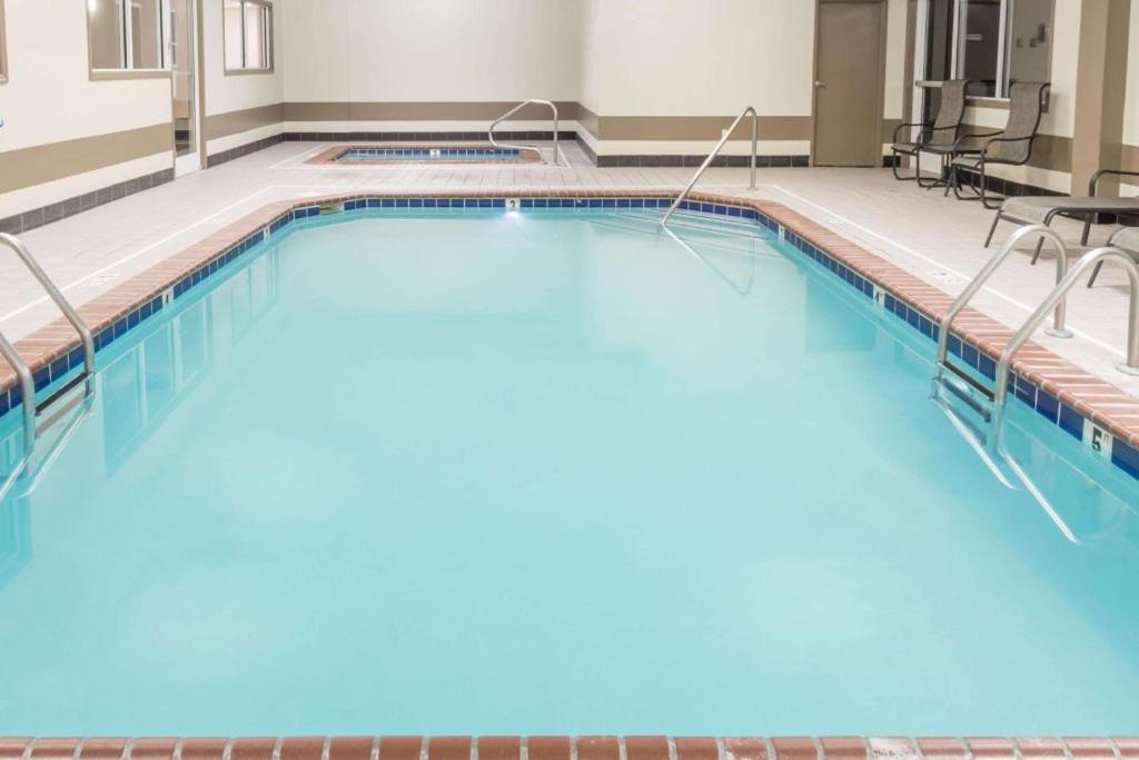 Quality Inn Huntington University Area photo 3